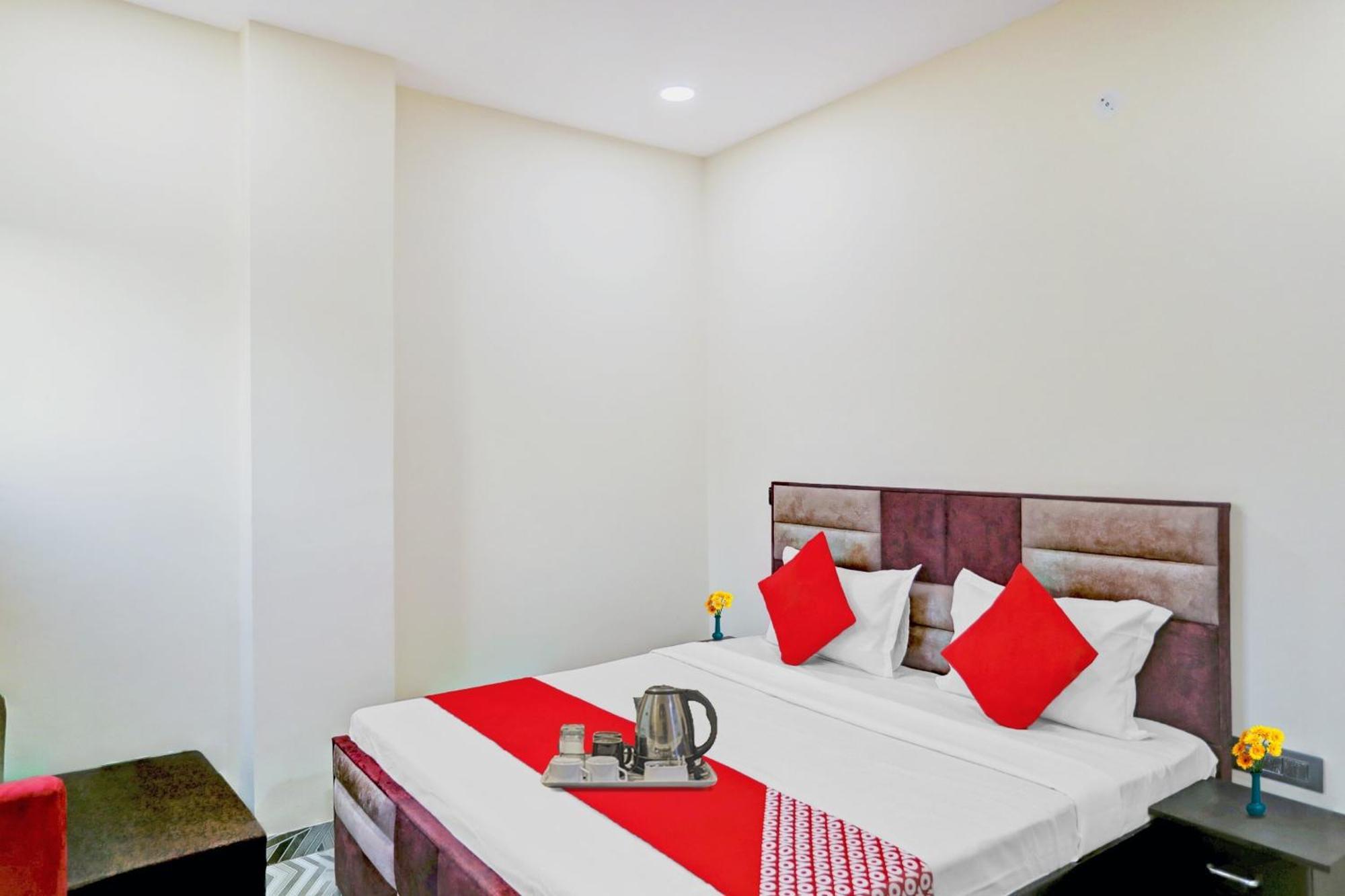 Hotel O Royal Lotus Stay Near Ip Extension Metro Station Nové Dillí Exteriér fotografie
